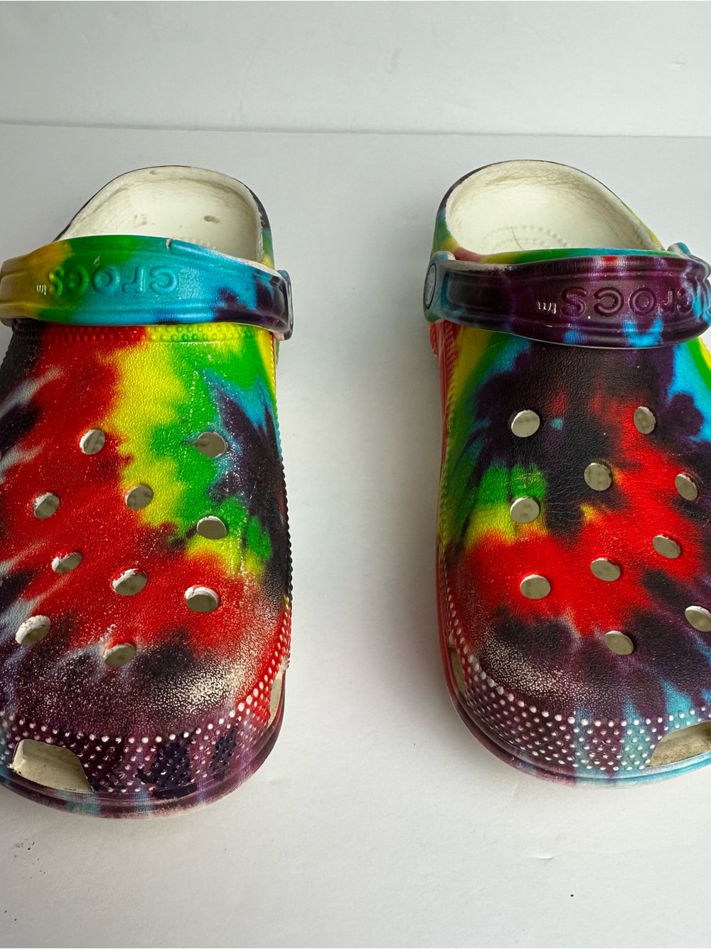 Crocs Tie Dye Clogs Women's Size 9 or Men's Size 7 Shoes Multicolor Waterproof - Picture 5 of 9